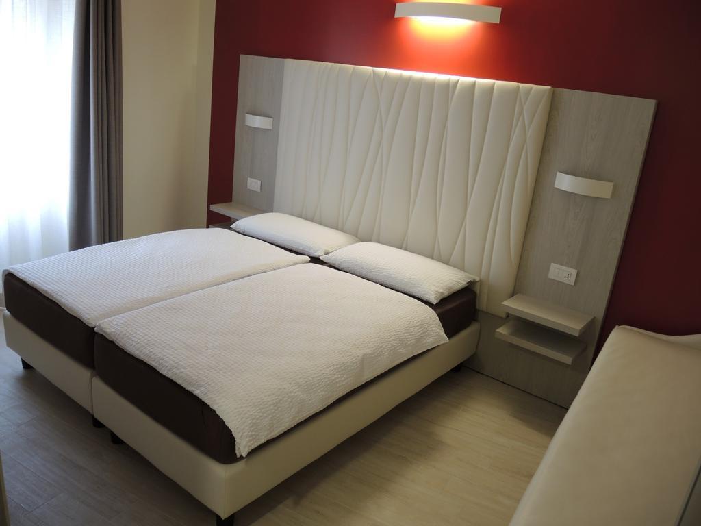 Bed And Breakfast Casa Mosole Malcesine Quarto foto